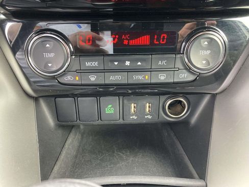 Used 2025 Mitsubishi Eclipse Cross SE AWD/4WD image 23