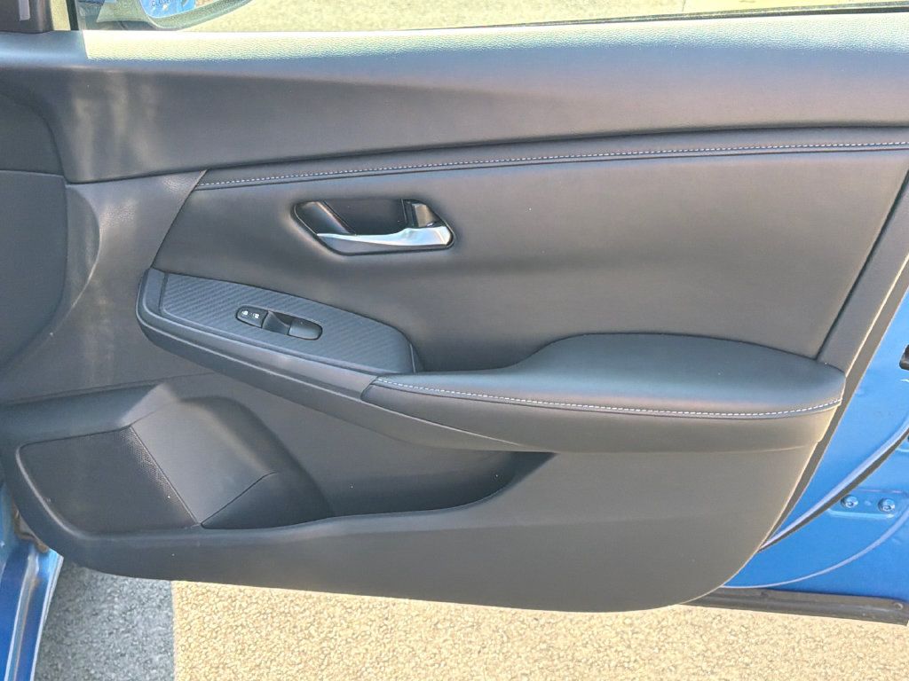 Used 2024 Nissan Sentra SV FWD image 13