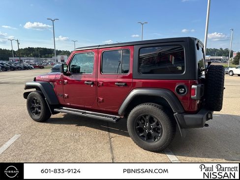 Used 2021 Jeep Wrangler Unlimited Sport AWD/4WD image 4