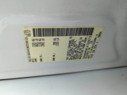 Used 2017 Nissan Maxima Platinum FWD image 28