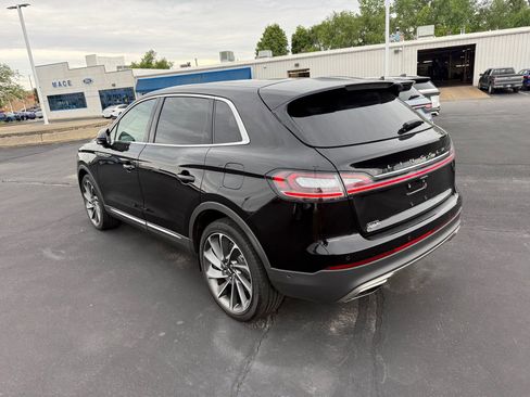 Used 2023 Lincoln Nautilus Reserve w/ Equipment Group 202A AWD/4WD image 4