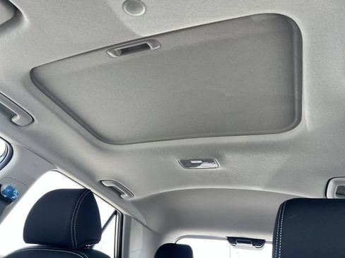New 2026 Hyundai Venue SEL FWD image 11