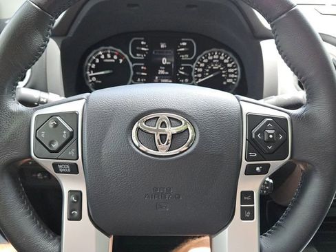 Used 2018 Toyota Tundra Limited AWD/4WD image 23