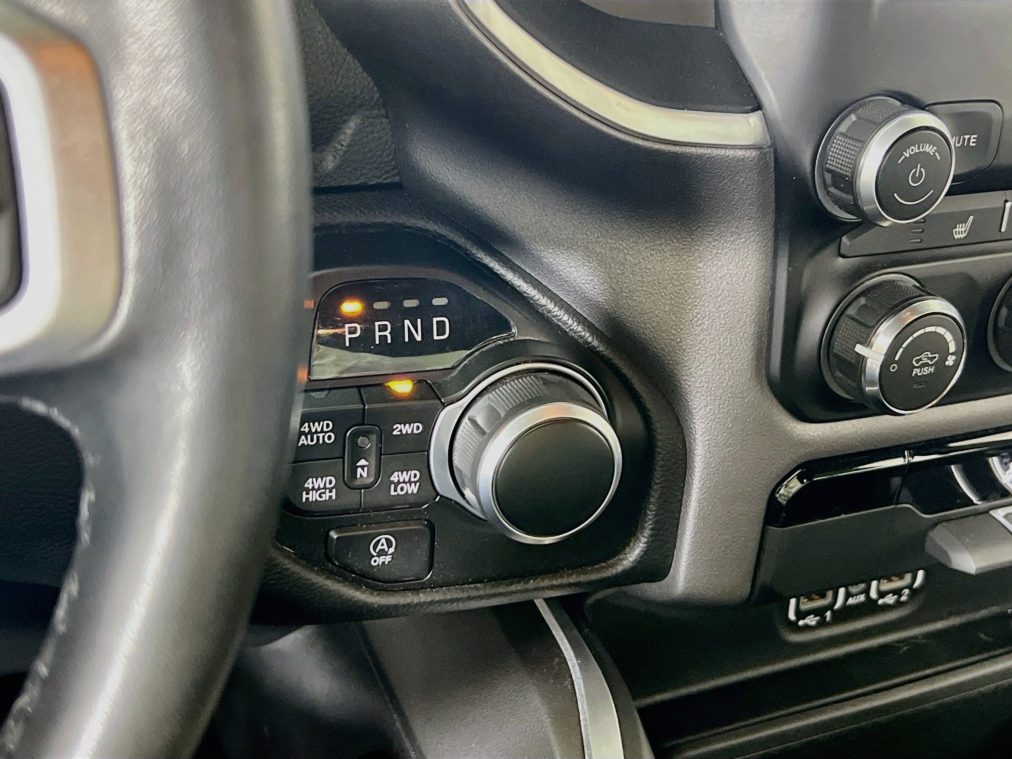 Used 2023 RAM 1500 Big Horn AWD/4WD image 16