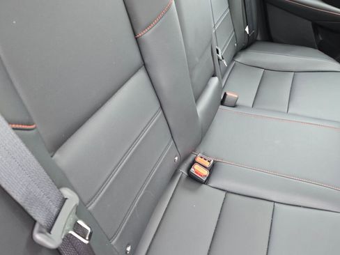 Used 2025 Nissan Sentra SR w/ SR Premium Package image 11