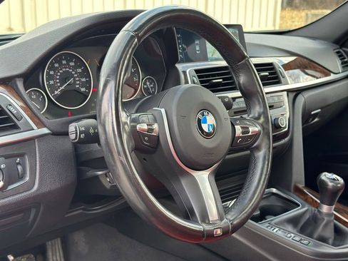 Used 2017 BMW 340i xDrive Sedan image 17