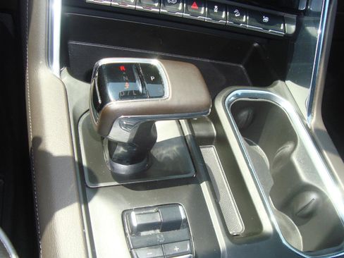 Used 2024 GMC Sierra 1500 Denali w/ Technology Package image 42