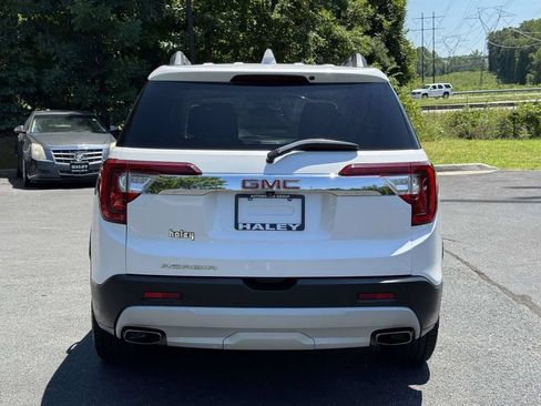 Used 2021 GMC Acadia SLT w/ Technology Package FWD image 24