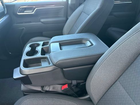 Used 2022 Chevrolet Silverado 1500 LT RWD image 20