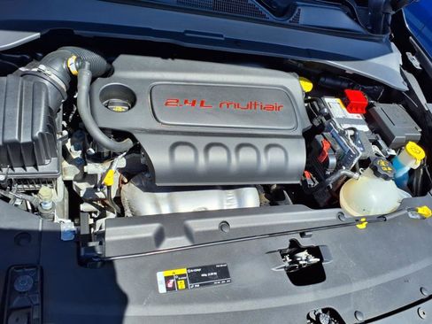 Used 2022 Jeep Compass Latitude image 28