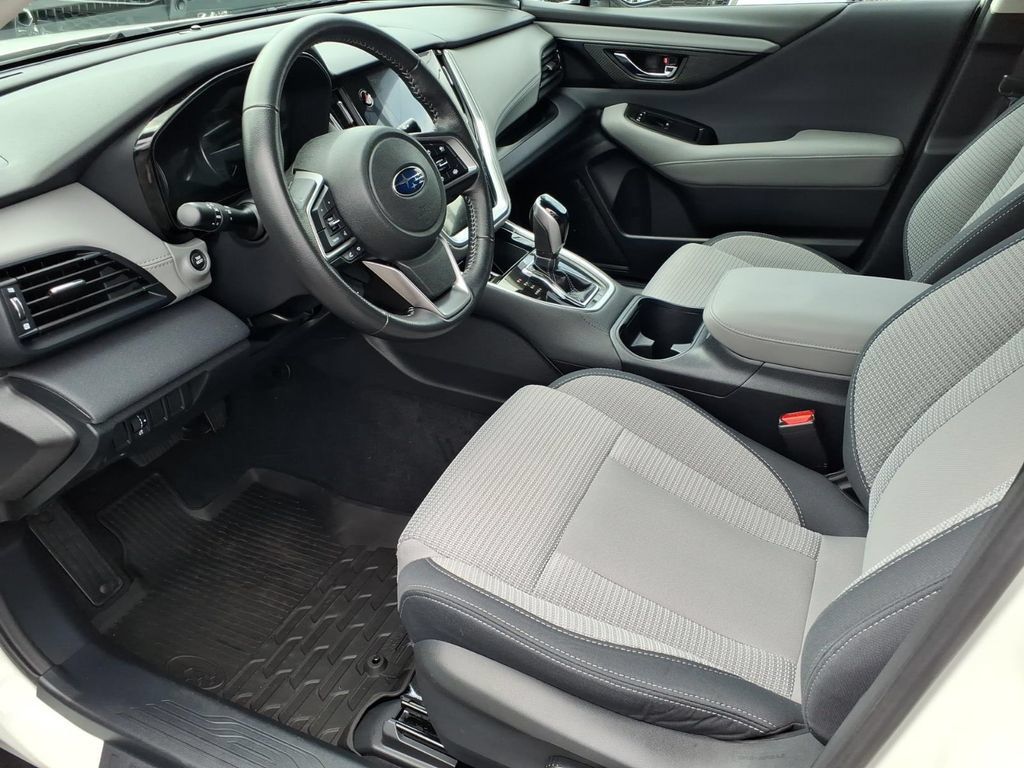 Used 2021 Subaru Outback Premium AWD/4WD image 13