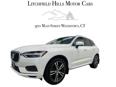 Used 2019 Volvo XC60 T5 Momentum w/ Multimedia Package