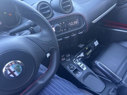 Used 2015 Alfa Romeo 4C Coupe w/ Leather Interior Group image 20