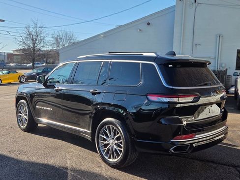 Used 2022 Jeep Grand Cherokee L Summit w/ Luxury Tech Group V image 4