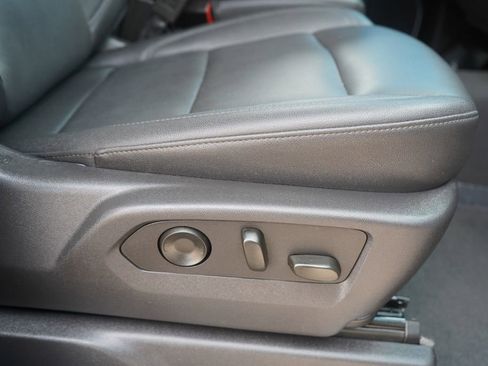 Used 2025 GMC Sierra 1500 SLT AWD/4WD image 27
