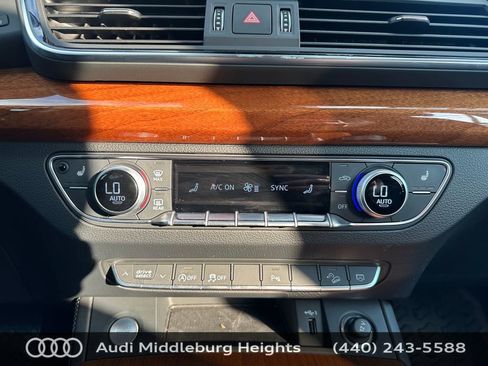 Certified 2023 Audi Q5 2.0T Premium Plus w/ Premium Plus Package AWD/4WD image 17
