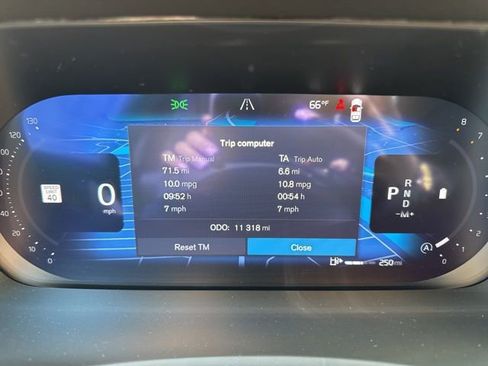 Used 2025 Volvo XC90 B5 Plus image 24