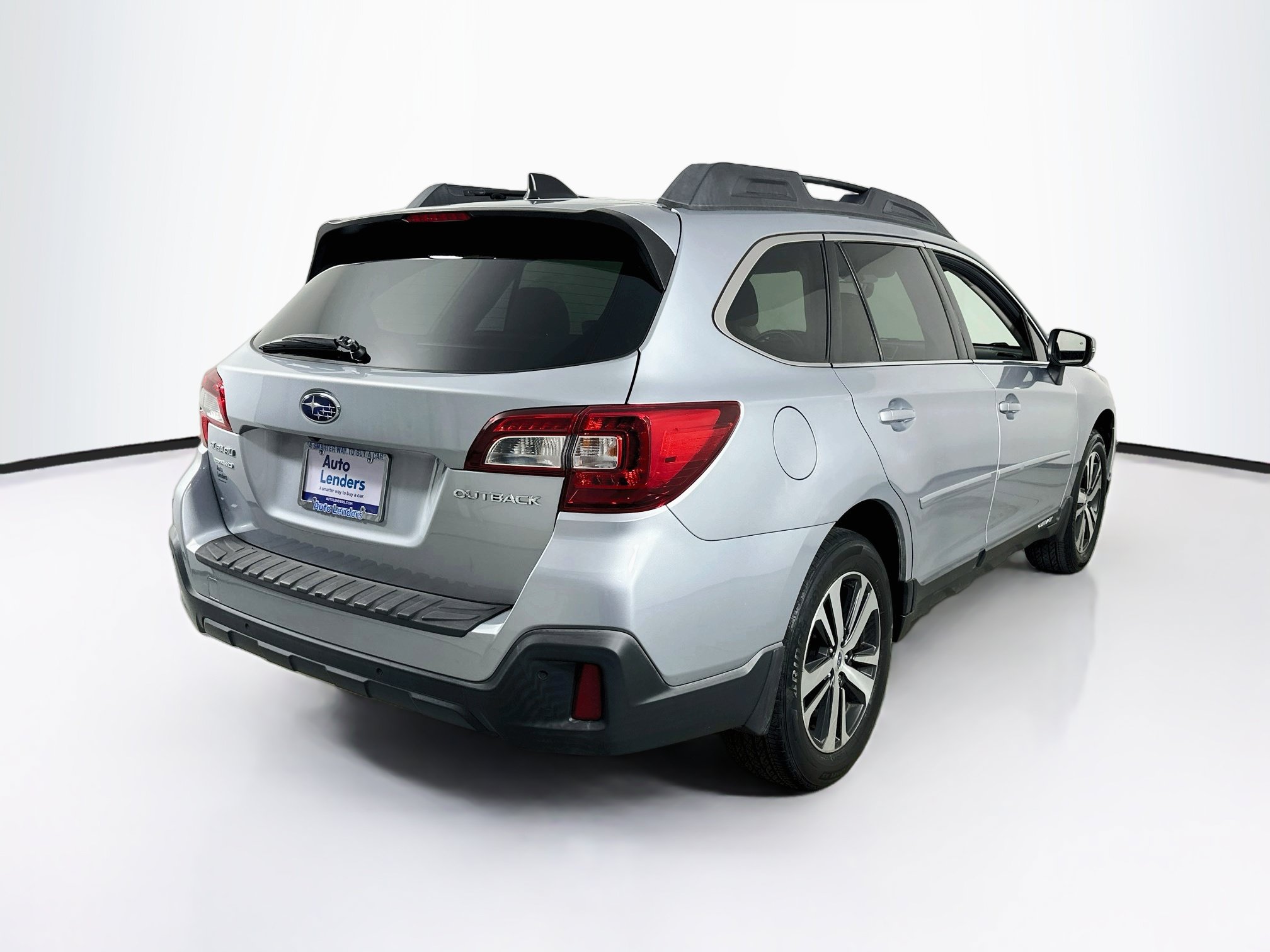 Used 2019 Subaru Outback 2.5i Limited AWD/4WD image 5