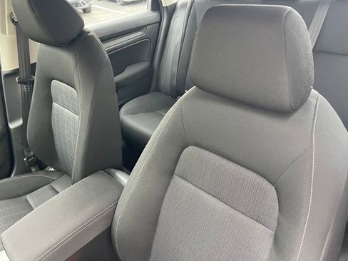 Used 2023 Honda Civic LX image 6