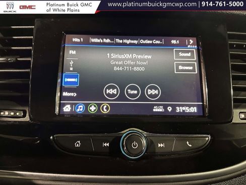 Used 2022 Buick Encore Preferred image 21