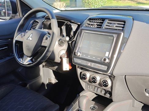 New 2025 Mitsubishi Outlander Sport LE image 29