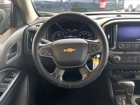 Used 2019 Chevrolet Colorado Z71 image 10
