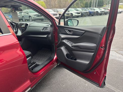 Certified 2025 Subaru Ascent Premium image 45