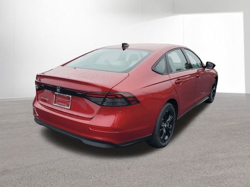 New 2025 Honda Accord SE image 13