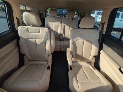 Used 2021 Jeep Grand Cherokee L Limited RWD image 30