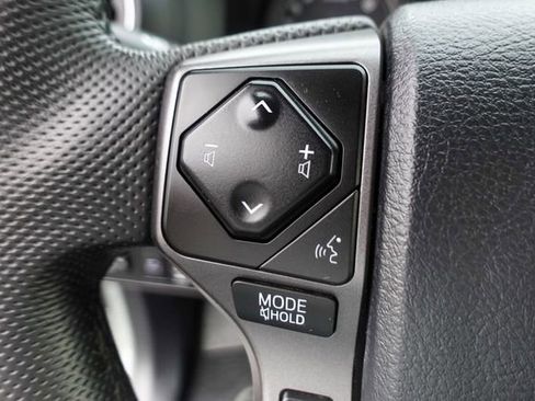 Certified 2023 Toyota Tacoma TRD Off-Road image 19