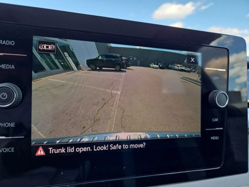 New 2026 Volkswagen Taos SEL AWD/4WD image 29