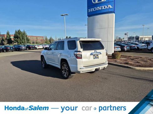 Used 2016 Toyota 4Runner Limited image 4