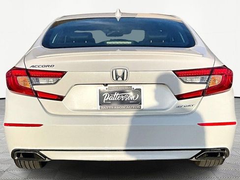 Used 2019 Honda Accord Sport image 4