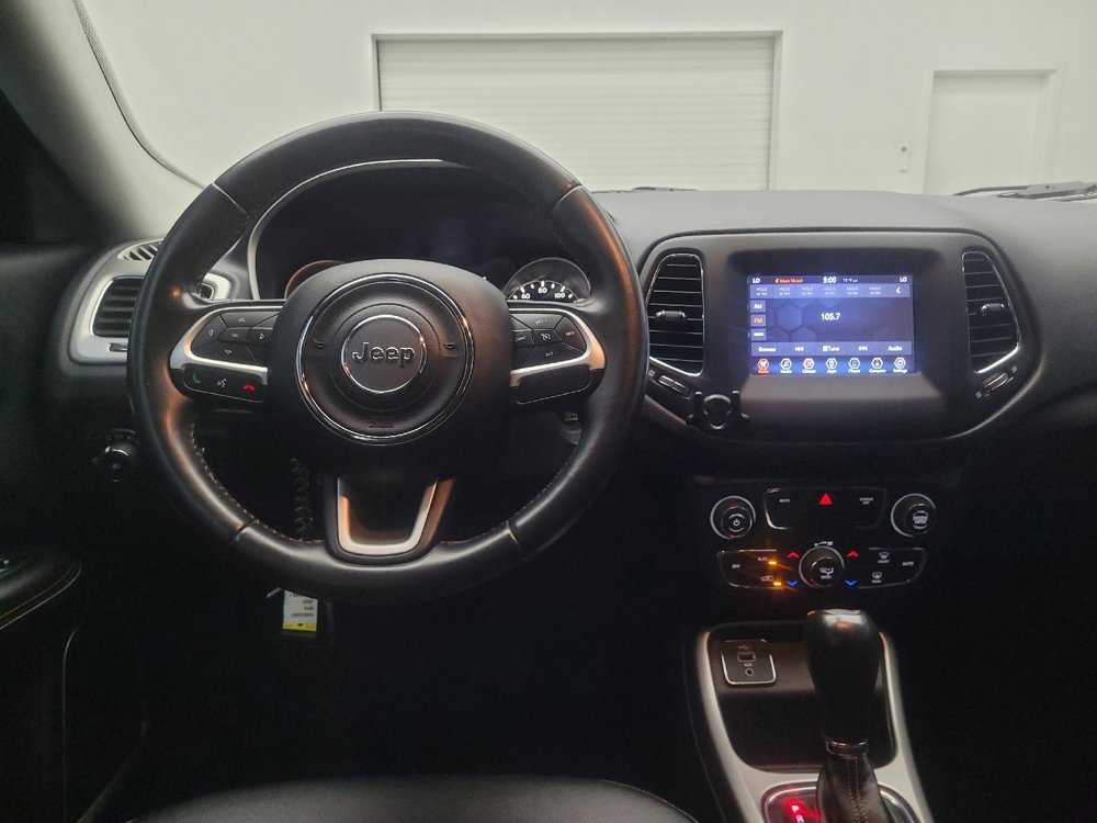 Used 2019 Jeep Compass Latitude FWD image 22