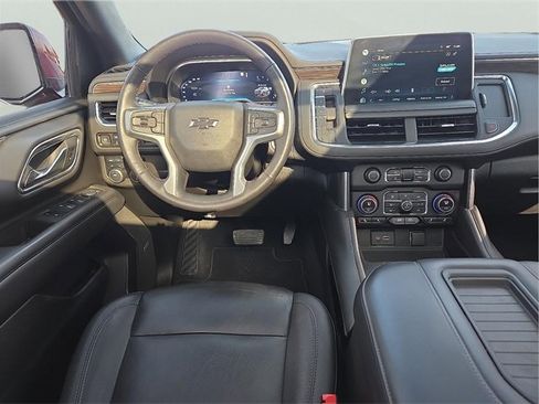 Used 2022 Chevrolet Tahoe Z71 w/ Luxury Package image 13