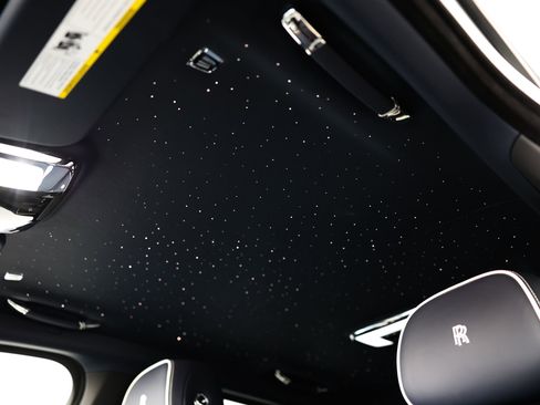 New 2026 Rolls-Royce Cullinan image 10