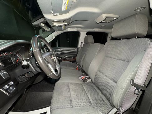 Used 2016 GMC Yukon SLE w/ HD Trailering Package image 54