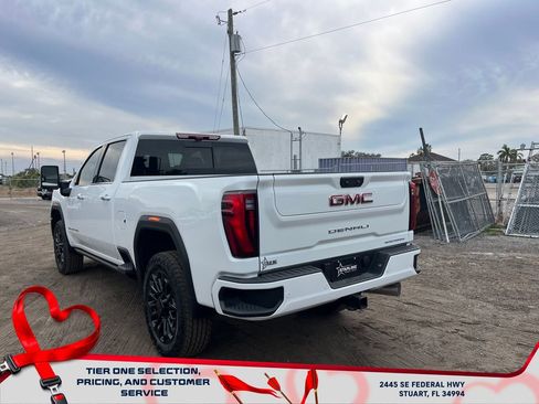 New 2026 GMC Sierra 2500 Denali w/ Denali Reserve Package image 10