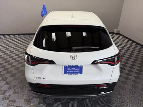 Used 2025 Honda HR-V EX-L image 12