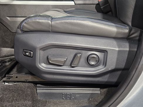 Used 2023 Toyota Tundra Platinum AWD/4WD image 23