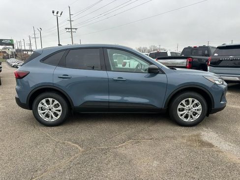 New 2026 Ford Escape Active w/ Cold Weather Package FWD image 2