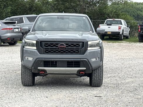 Certified 2022 Nissan Frontier PRO-4X w/ Pro-4X Premium Package AWD/4WD image 2