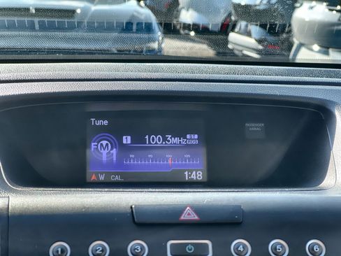 Used 2015 Honda CR-V LX image 18