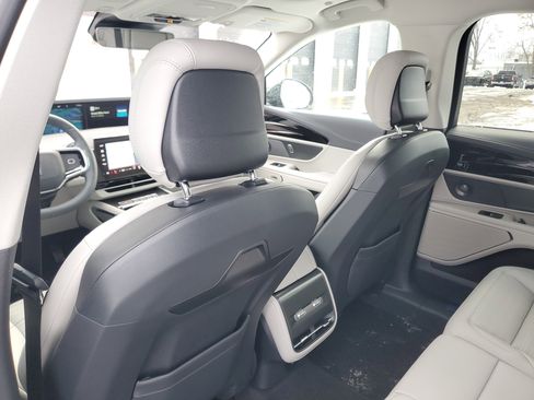 New 2026 Lincoln Nautilus Reserve image 29