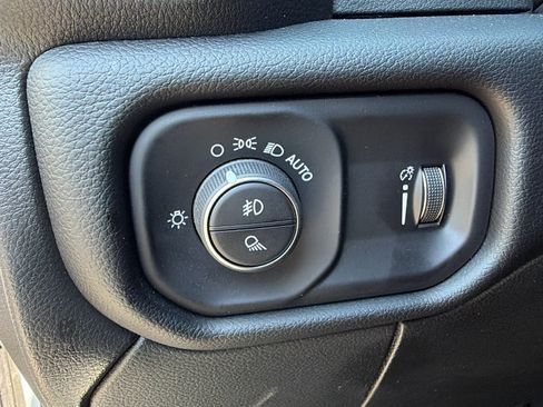 Used 2026 RAM 2500 Big Horn AWD/4WD image 24