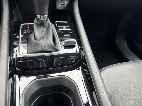 New 2026 Jeep Compass Limited image 11