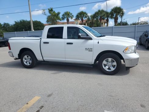 Used 2023 RAM 1500 Classic SLT w/ Trailer & Traction Group RWD image 4