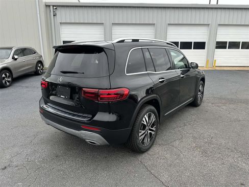 Certified 2025 Mercedes-Benz GLE 450 4MATIC image 7