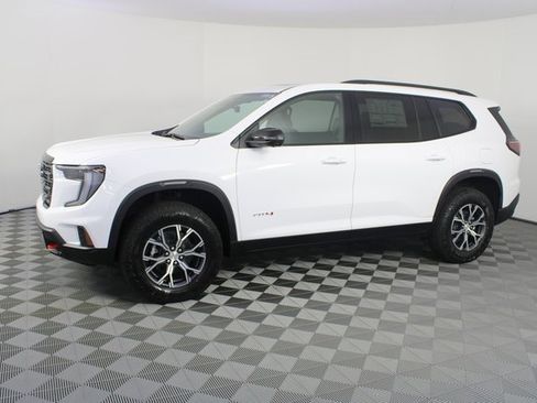 New 2026 GMC Acadia AT4 w/ Luxury Package image 2