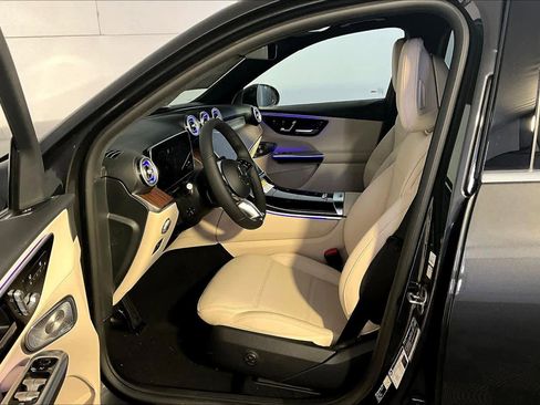 New 2026 Mercedes-Benz GLC 300 4MATIC image 13